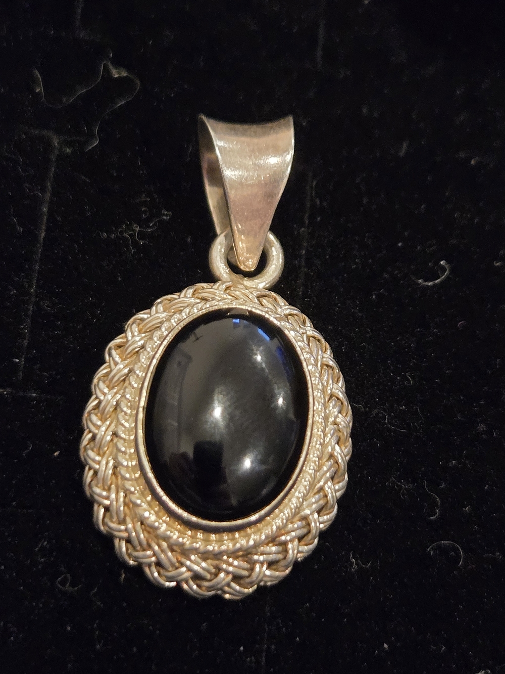 Vintage Mexico 925 Sterling Silver Black Onyx Braided Oval Pendant Large